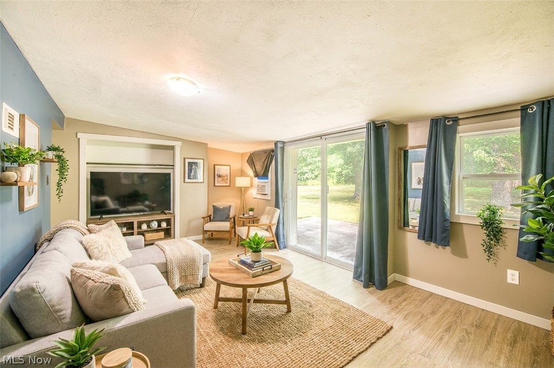 107 Hyder Drive Madison OH 44057