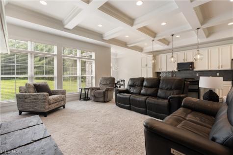 928 Dunning Road New Franklin OH 44614