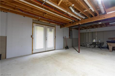 928 Dunning Road New Franklin OH 44614
