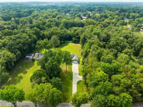 928 Dunning Road New Franklin OH 44614