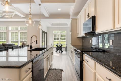 928 Dunning Road New Franklin OH 44614