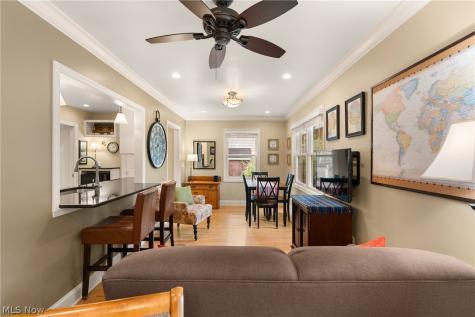 26900 Wolf Road Bay Village OH 44140