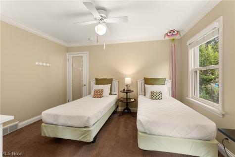 26900 Wolf Road Bay Village OH 44140
