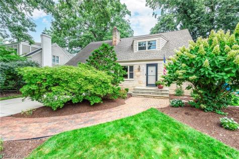 26900 Wolf Road Bay Village OH 44140