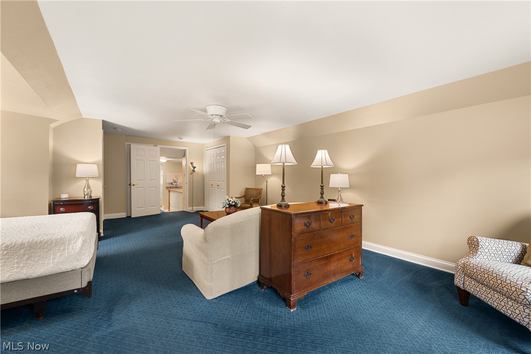 26900 Wolf Road Bay Village OH 44140