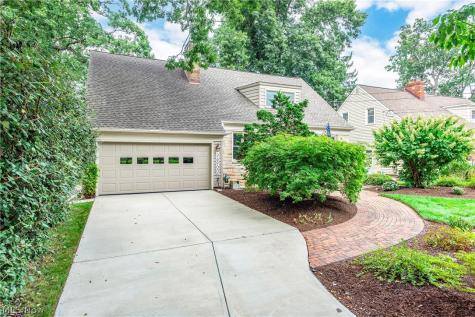 26900 Wolf Road Bay Village OH 44140