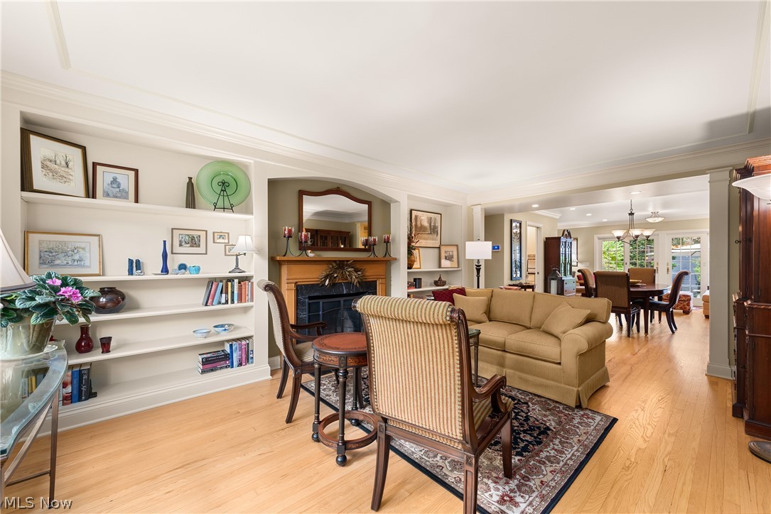 26900 Wolf Road Bay Village OH 44140
