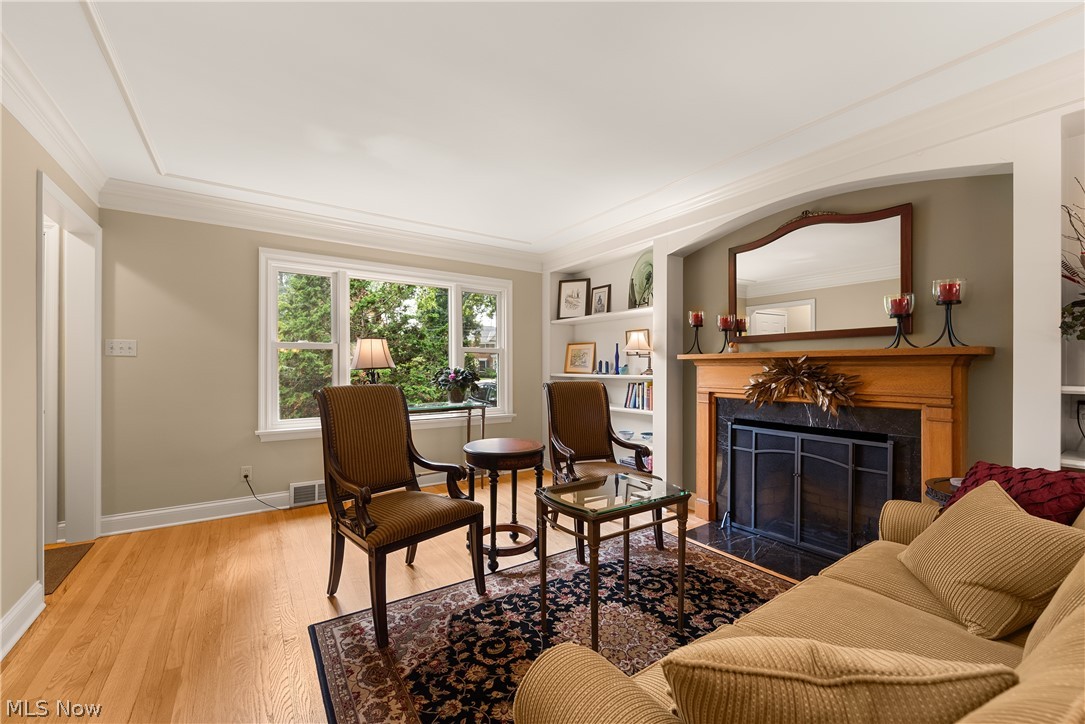 26900 Wolf Road Bay Village OH 44140