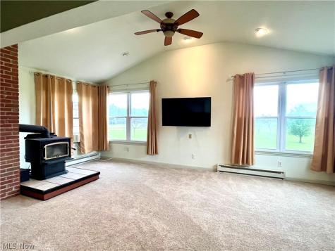 4508 State Route 193 Dorset OH 44032