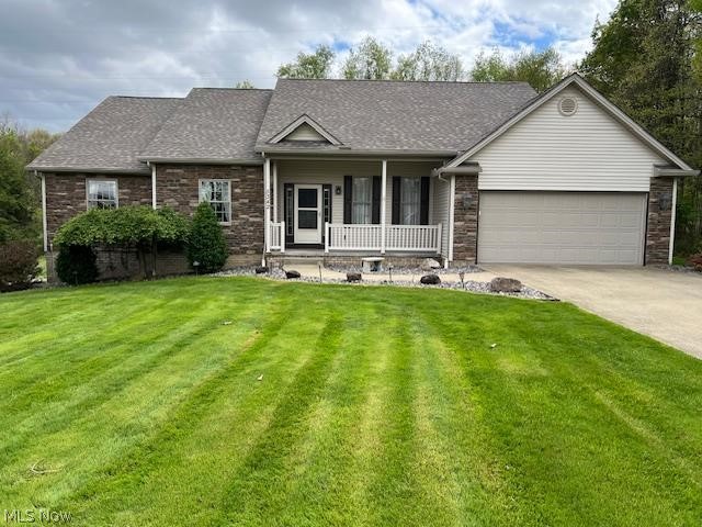 5342 Clingan Trails Boulevard Struthers OH 44471
