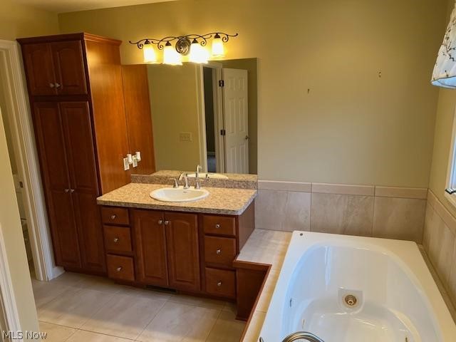 5342 Clingan Trails Boulevard Struthers OH 44471