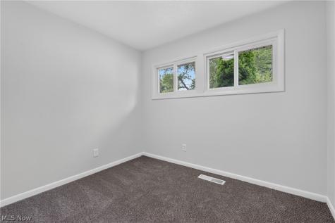 331 Adrian Drive Berea OH 44017