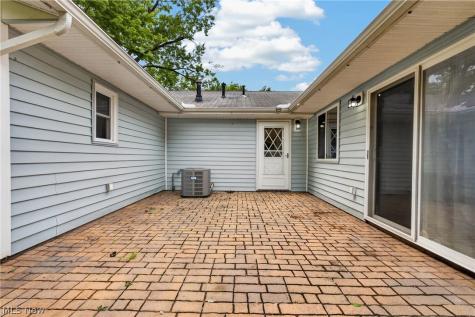 331 Adrian Drive Berea OH 44017