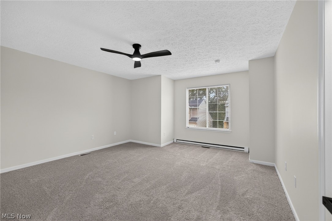 1115 Oxford Circle Akron OH 44312