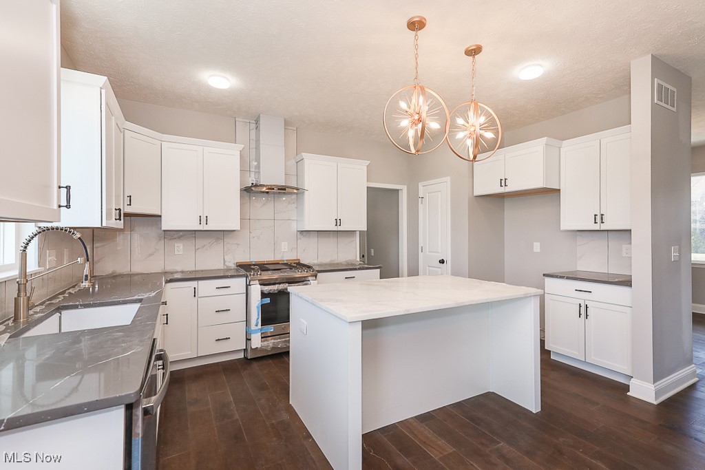 548 William Street Lagrange OH 44050