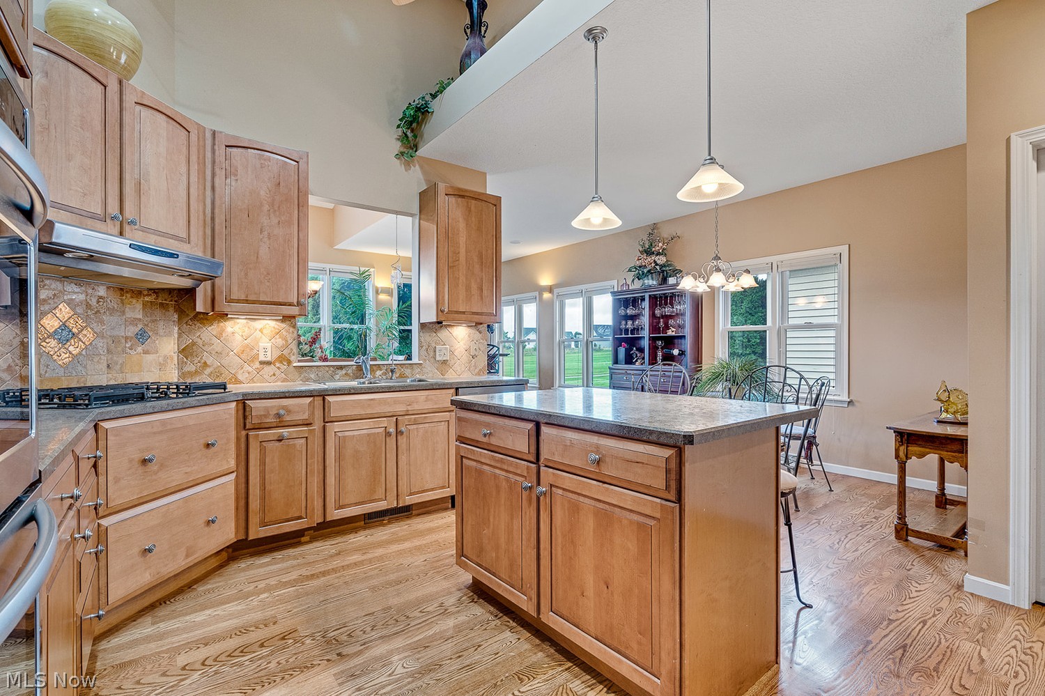 142 Stonehaven Drive Columbiana OH 44408