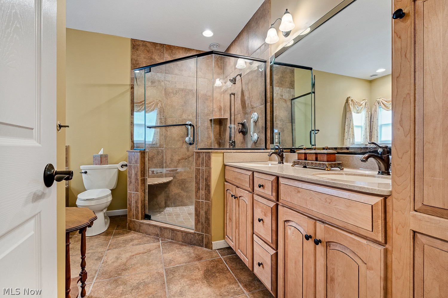142 Stonehaven Drive Columbiana OH 44408
