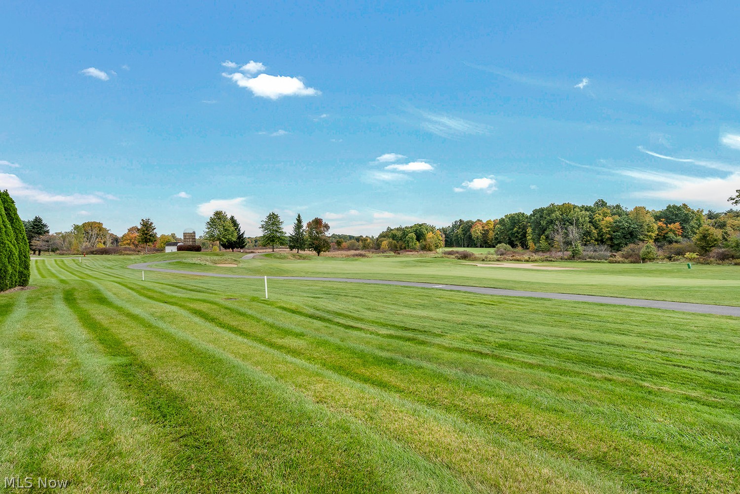 142 Stonehaven Drive Columbiana OH 44408