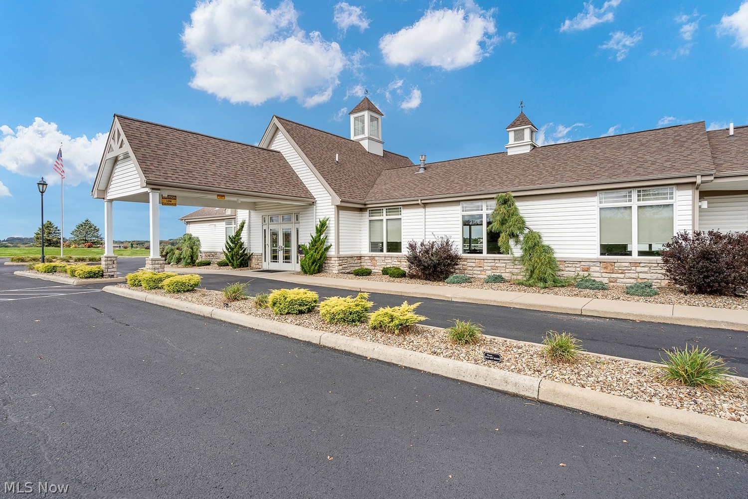 142 Stonehaven Drive Columbiana OH 44408