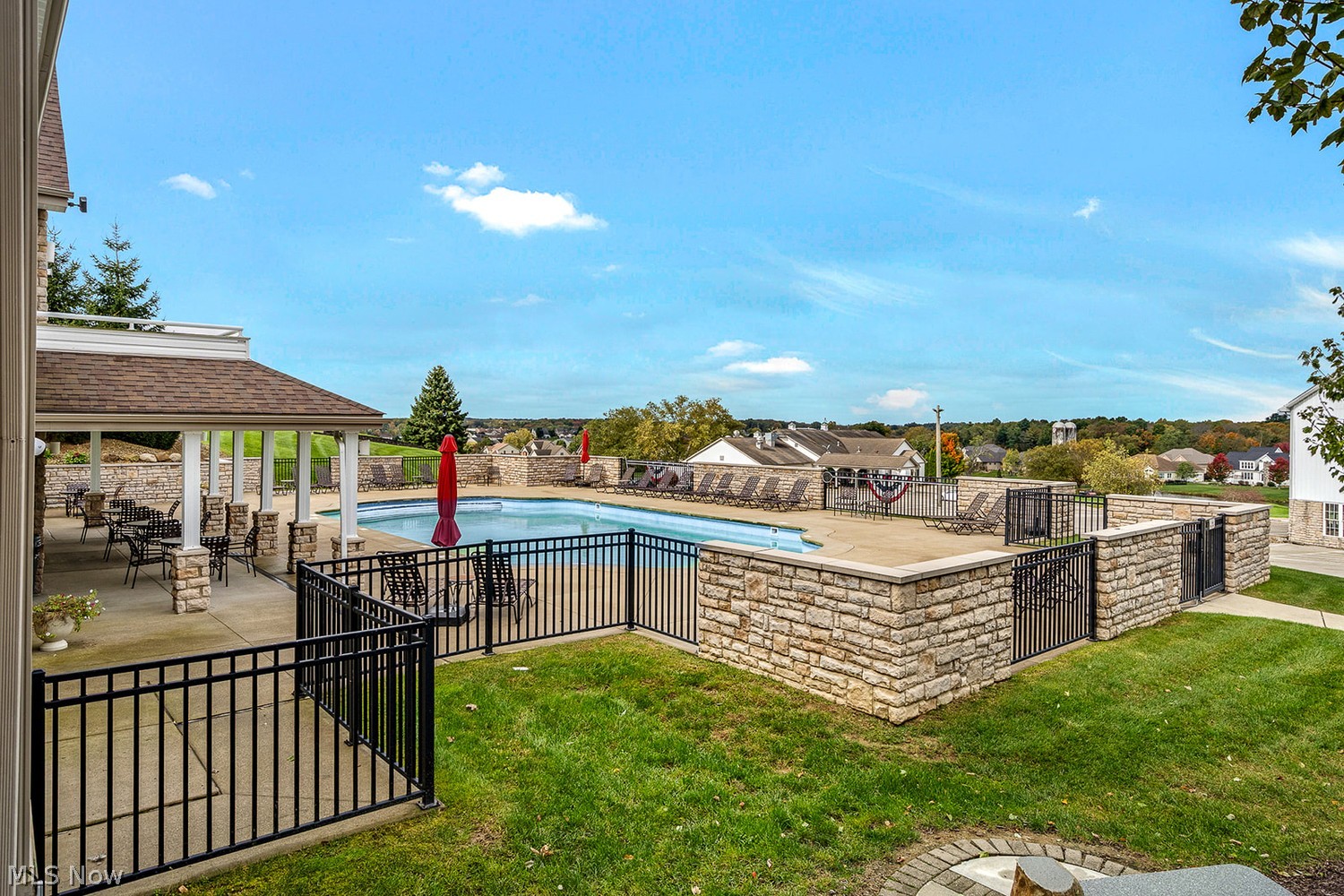 142 Stonehaven Drive Columbiana OH 44408