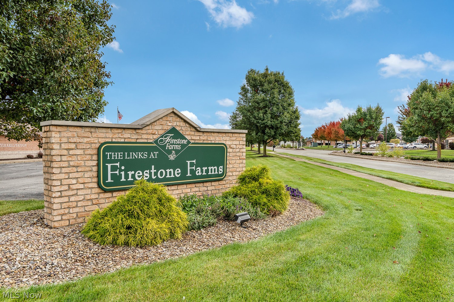 142 Stonehaven Drive Columbiana OH 44408
