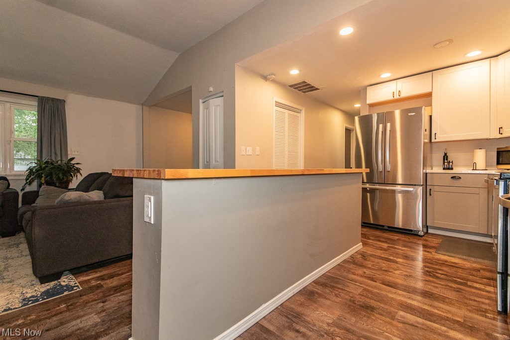 89 N Oakmont Road Northfield OH 44067