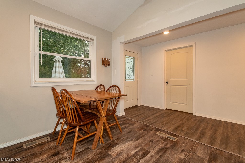 89 N Oakmont Road Northfield OH 44067