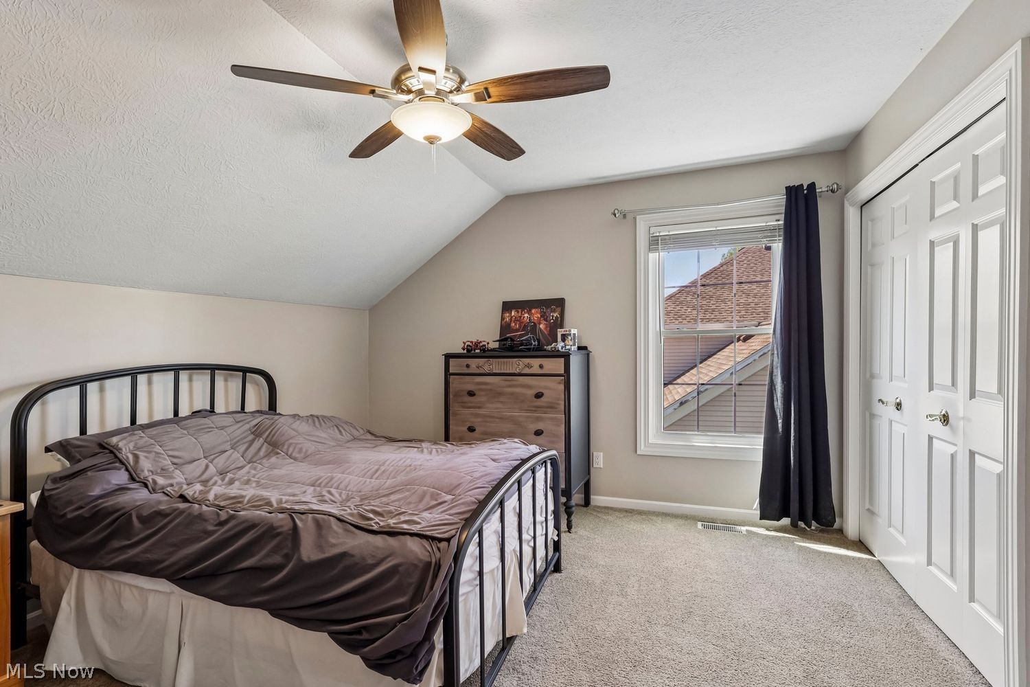 2752 Aylesbury Street NW North Canton OH 44720