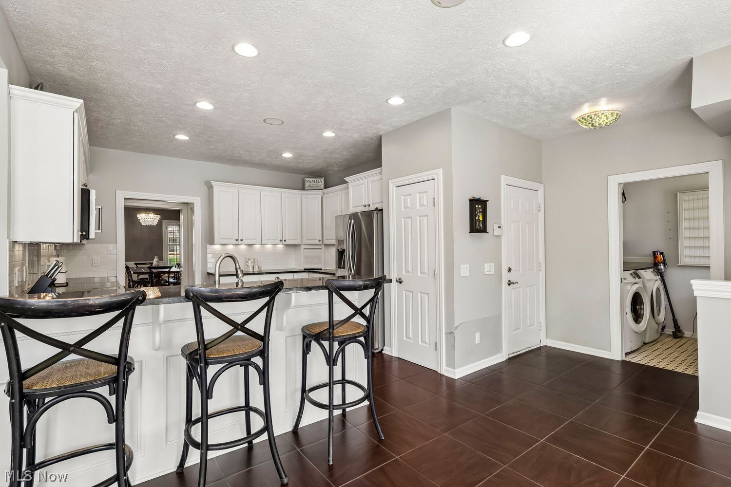 2752 Aylesbury Street NW North Canton OH 44720