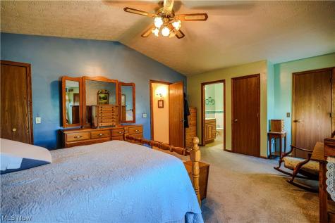 3475 Swallen Avenue Louisville OH 44641