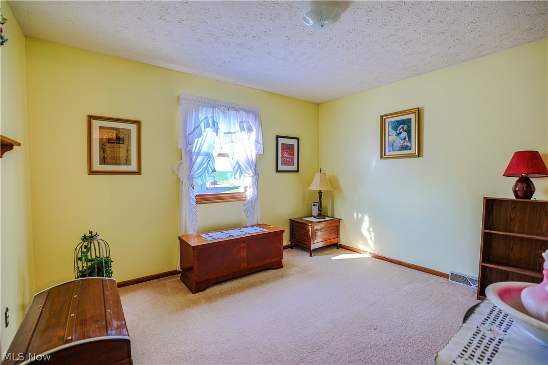3475 Swallen Avenue Louisville OH 44641