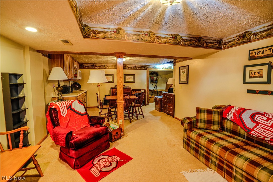 3475 Swallen Avenue Louisville OH 44641