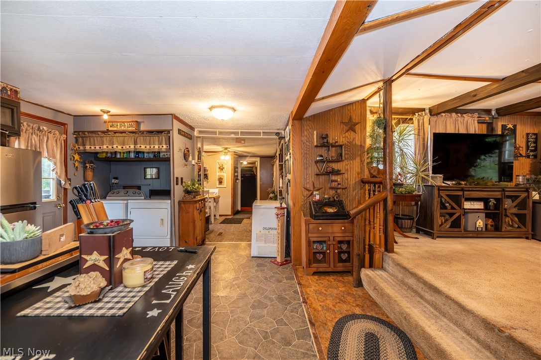 5540 State Route 170 East Palestine OH 44413
