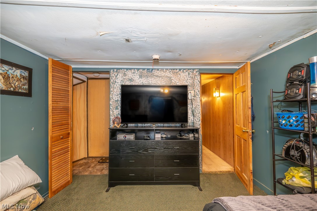 5540 State Route 170 East Palestine OH 44413
