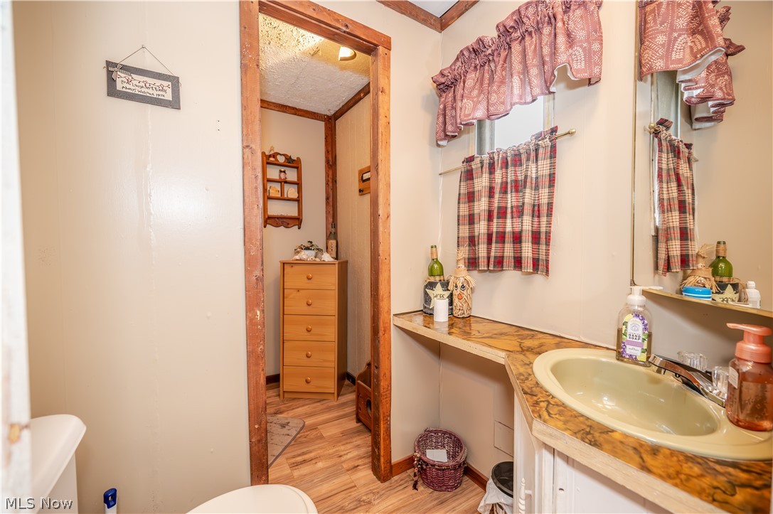 5540 State Route 170 East Palestine OH 44413