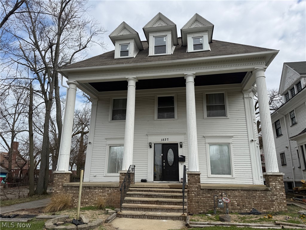 1827 Idlewood Avenue East Cleveland OH 44112
