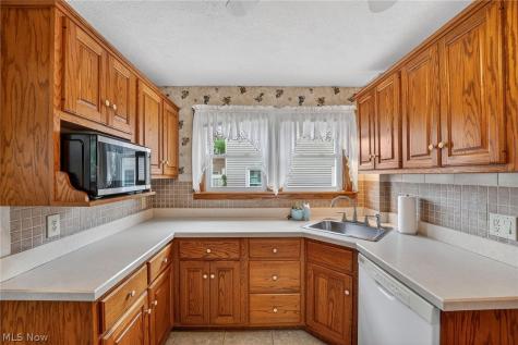 45 N State Street Rittman OH 44270