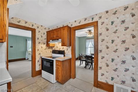 45 N State Street Rittman OH 44270