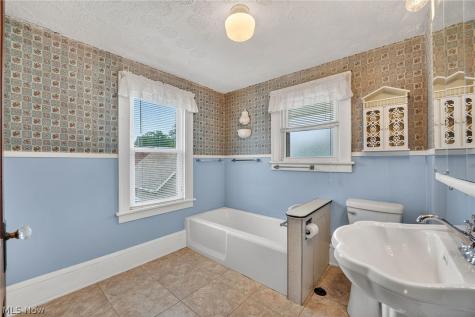 45 N State Street Rittman OH 44270
