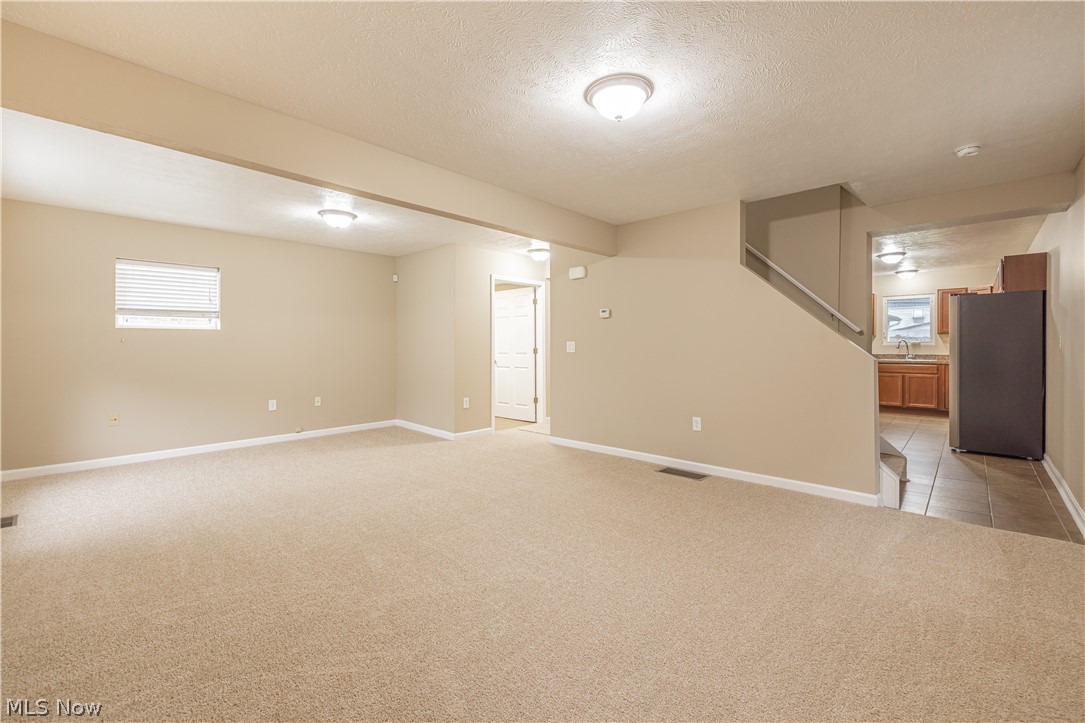 17511 Throckley Avenue Cleveland OH 44128