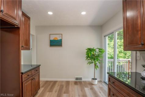 359 Lincoln Avenue Barberton OH 44203