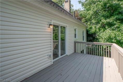 359 Lincoln Avenue Barberton OH 44203