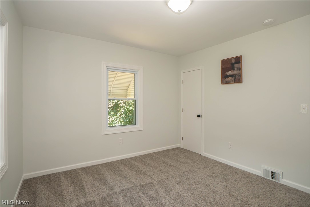 359 Lincoln Avenue Barberton OH 44203