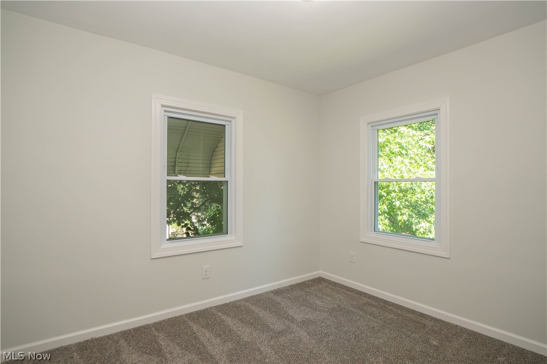 359 Lincoln Avenue Barberton OH 44203