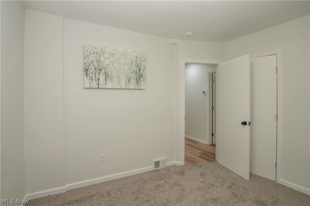 359 Lincoln Avenue Barberton OH 44203