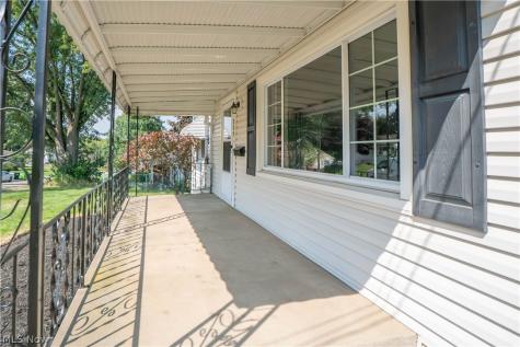 359 Lincoln Avenue Barberton OH 44203