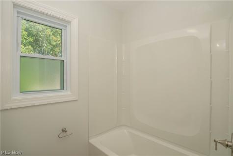 359 Lincoln Avenue Barberton OH 44203