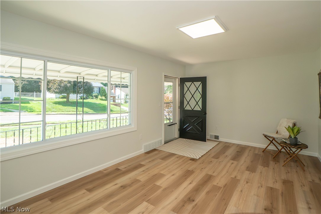 359 Lincoln Avenue Barberton OH 44203