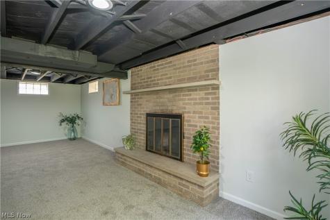 359 Lincoln Avenue Barberton OH 44203