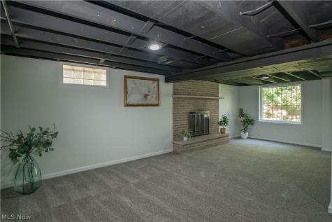 359 Lincoln Avenue Barberton OH 44203
